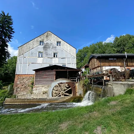 Stary Mlyn Nad Tywa Lantgård