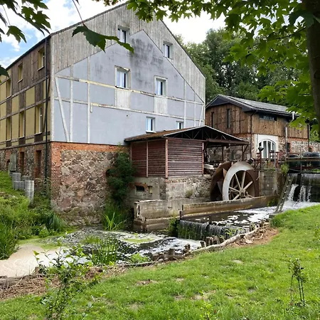Stary Mlyn Nad Tywa Lantgård